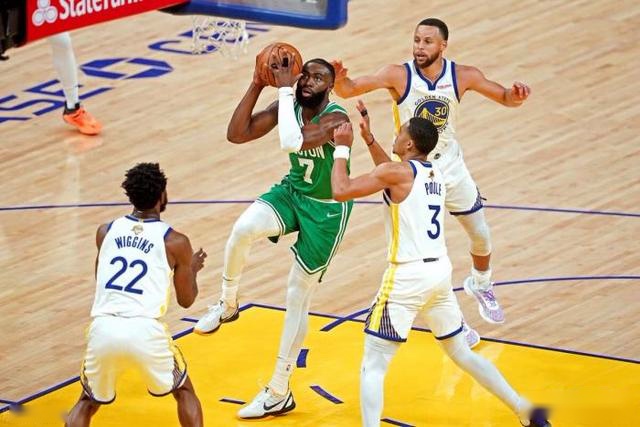 崔永熙谈进NBA道路与前辈不同：姚易百年一遇