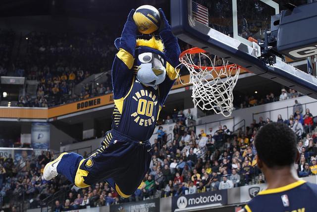 热身赛-杨舒予6记三分中国女篮逆转澳大利亚